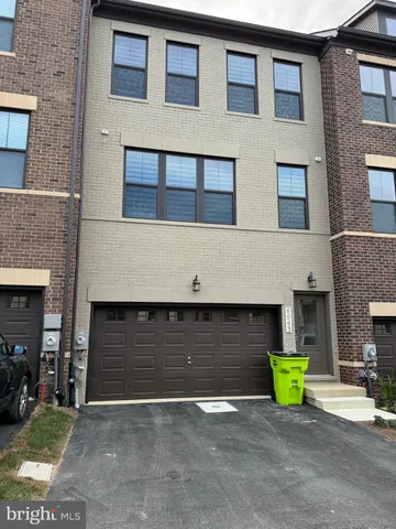 $1,200 | 6063 Soho Way, Hyattsville, MD 20782