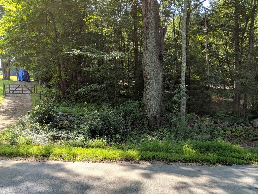 35 Northside Road Charlton, MA 01507 - Photo 30 of 30 Gallery Image 30