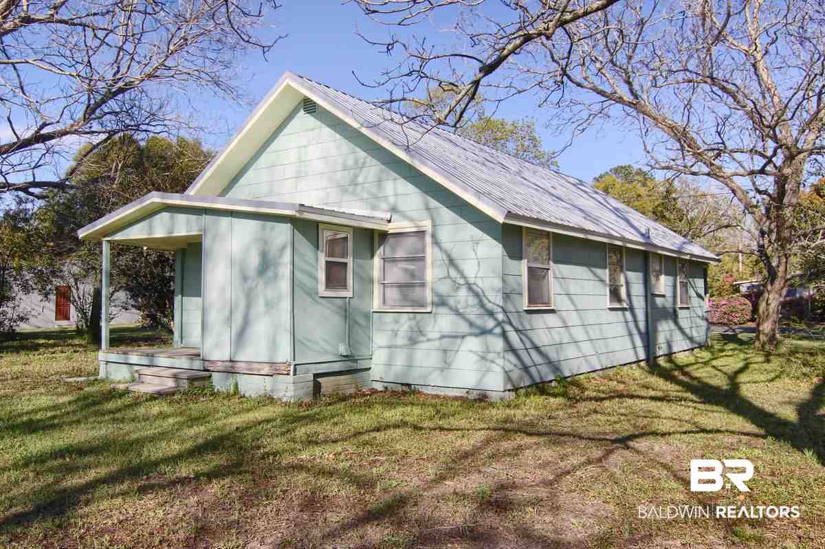 1708 South Cedar Street Foley, AL 36535 - Photo 2 of 14