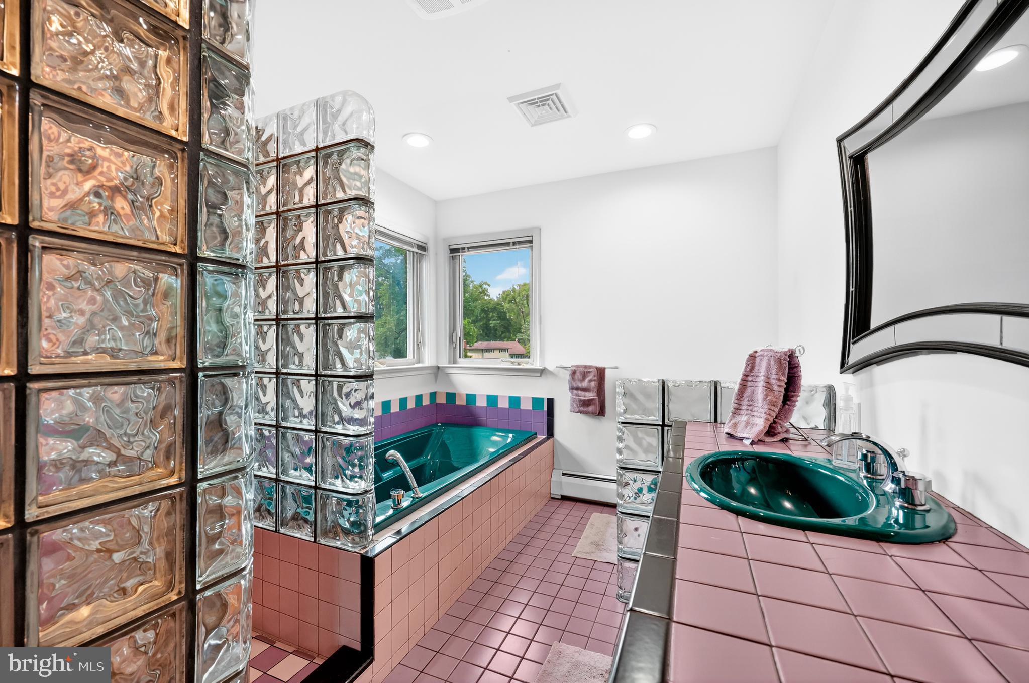 657 Pembroke Road Rydal, PA 19046 - Photo 30 of 36