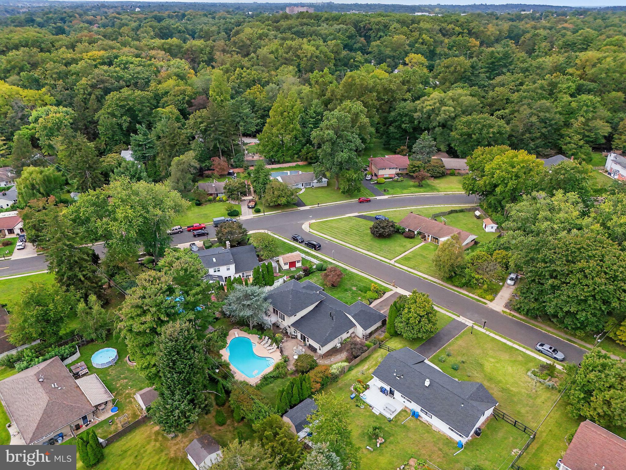 657 Pembroke Road Rydal, PA 19046 - Photo 34 of 36 an aerial view of a house with a garden