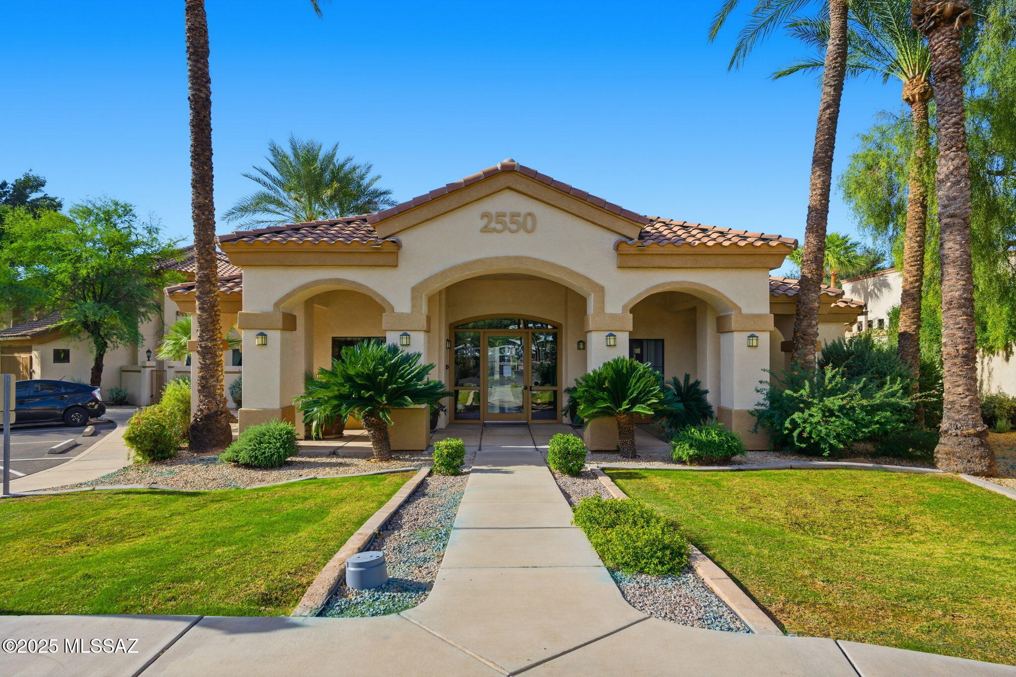 2550 East River Road, Unit 1203 Tucson, AZ 85718 - Photo 36 of 39 50-web-or-mls-007_ListerPros (2)