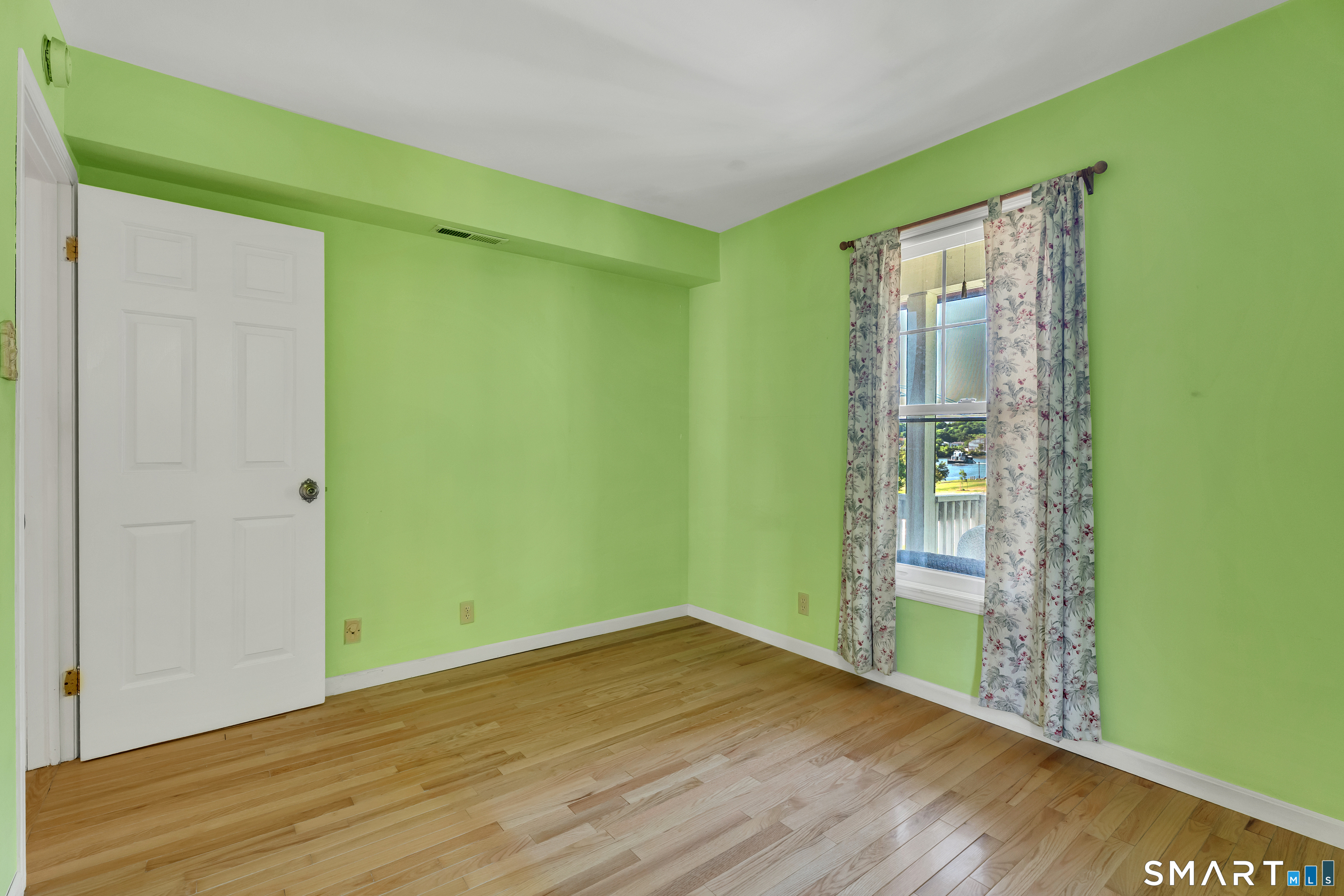 80 Front Street, Unit 80 New Haven, CT 06513 - Photo 11 of 30