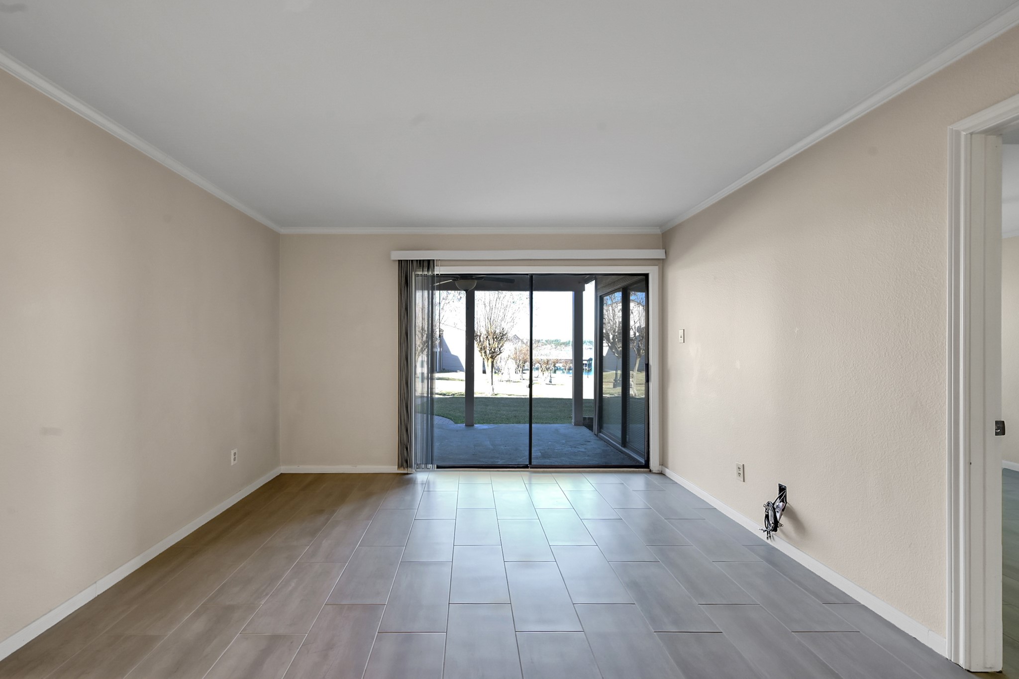 104 Lakeview Terrace, Unit D Conroe, TX 77356 - Photo 14 of 34