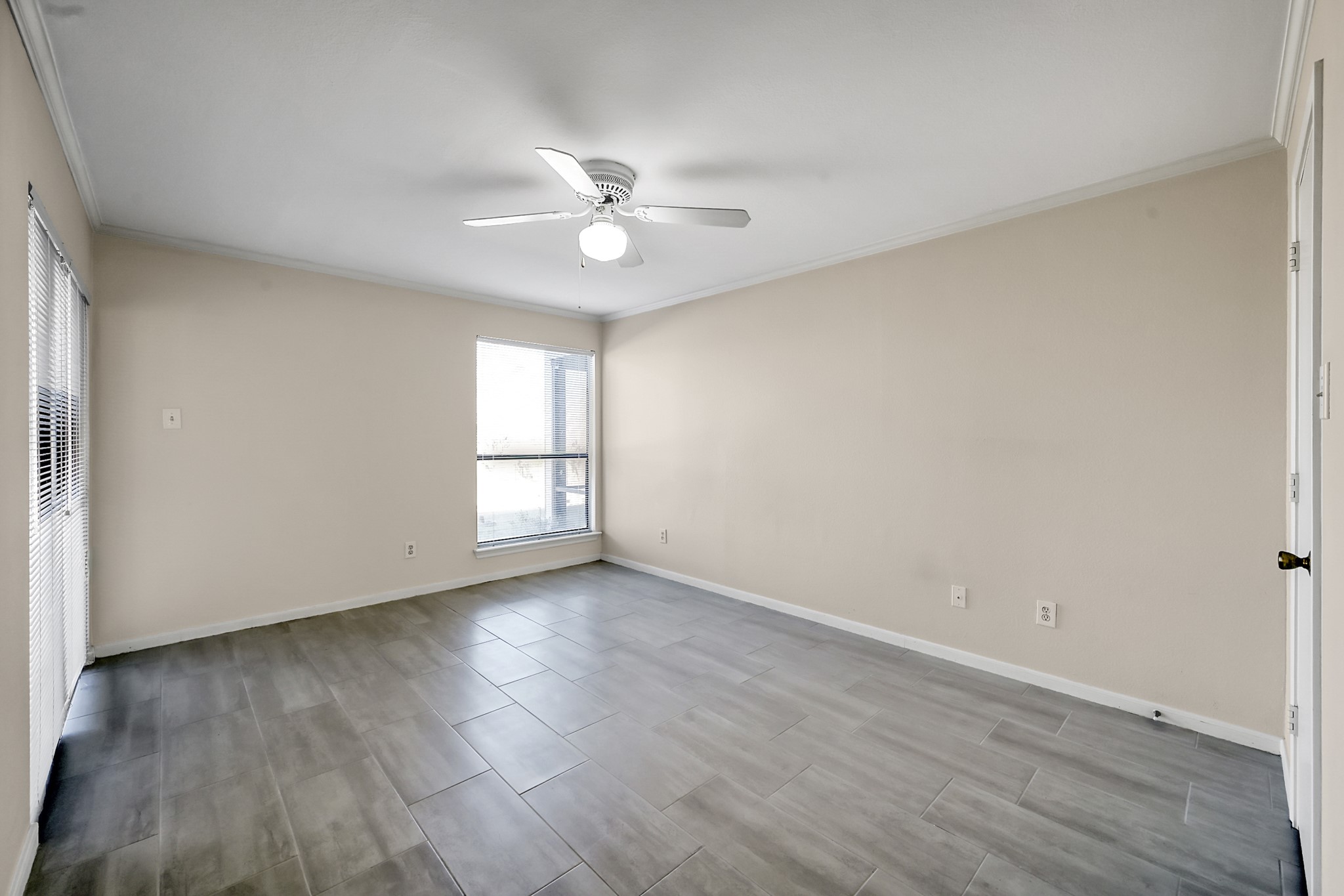 104 Lakeview Terrace, Unit D Conroe, TX 77356 - Photo 16 of 34