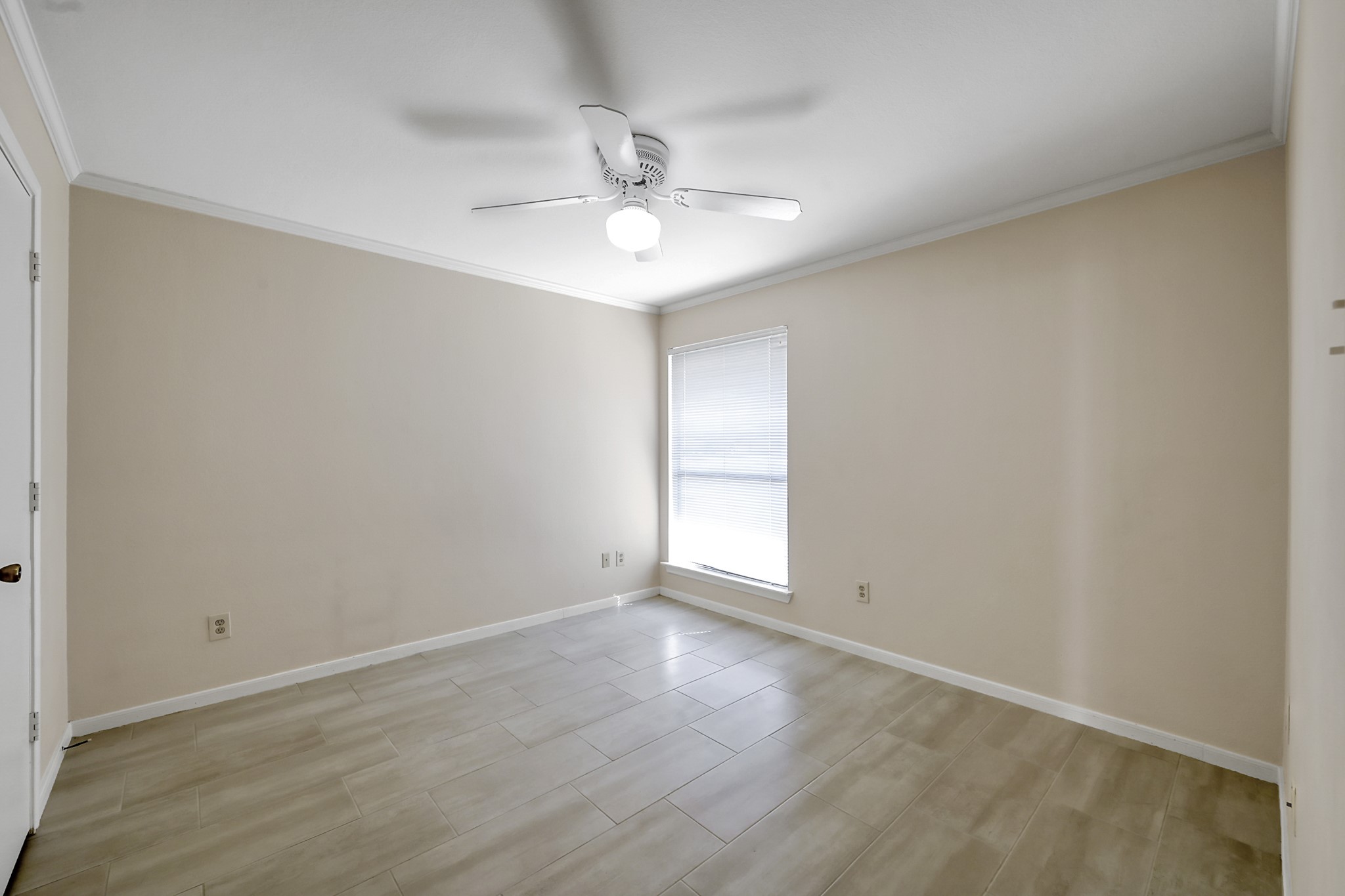 104 Lakeview Terrace, Unit D Conroe, TX 77356 - Photo 21 of 34