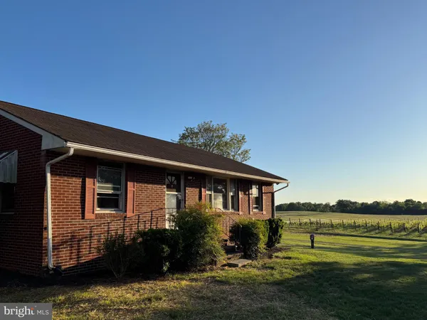 $1,750 | 5268 Old Barboursville Road, Barboursville, VA 22923