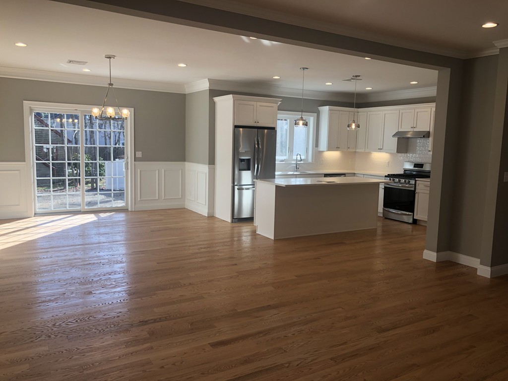 52 Spring Street, Unit 2 Medfield, MA 02052 - Photo 3 of 12 Gallery Image 3