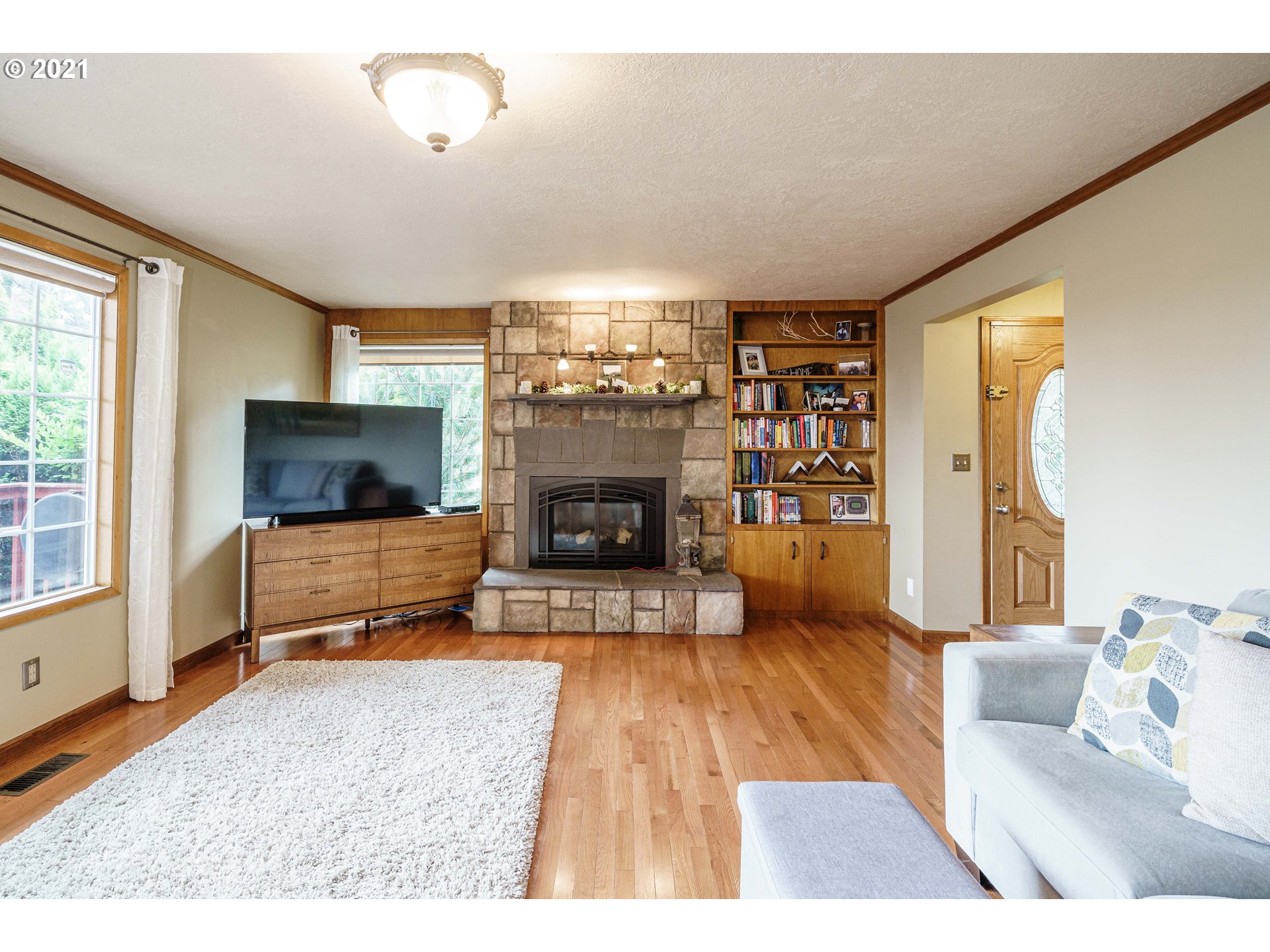 15575 Southeast Monner Road Happy Valley, OR 97086 - Photo 5 of 32 Gallery Image 5