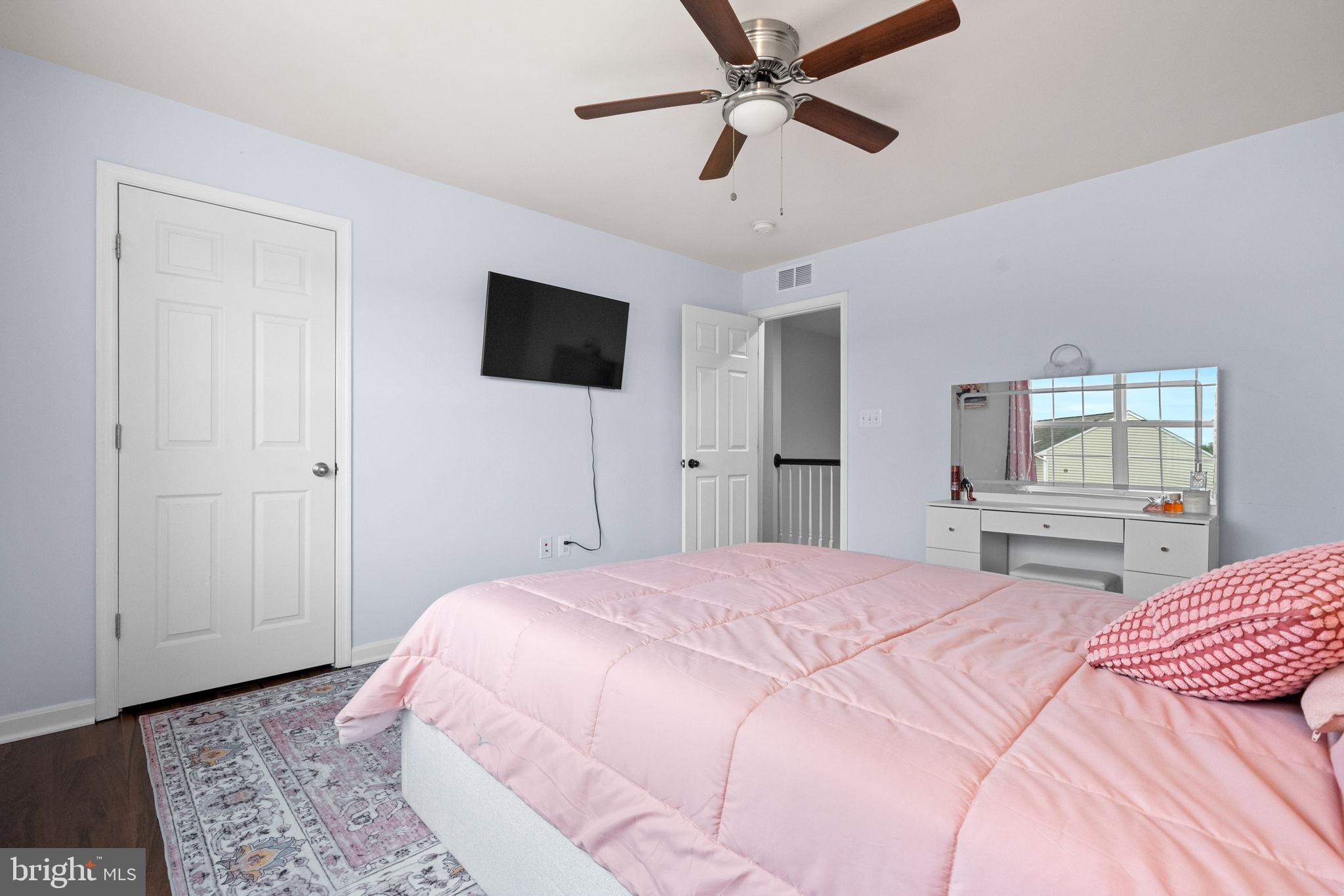 15801 Aerial View Road Woodbridge, VA 22193 - Photo 13 of 38