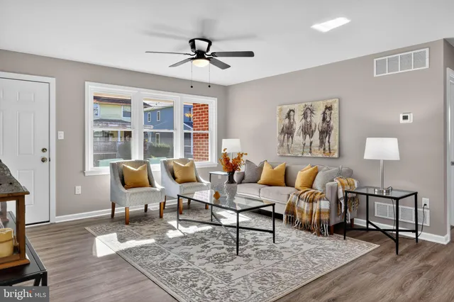 $349,000 | 261 West Main Street, Elkton, MD 21921