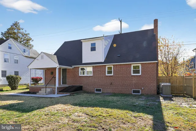 $349,000 | 261 West Main Street, Elkton, MD 21921