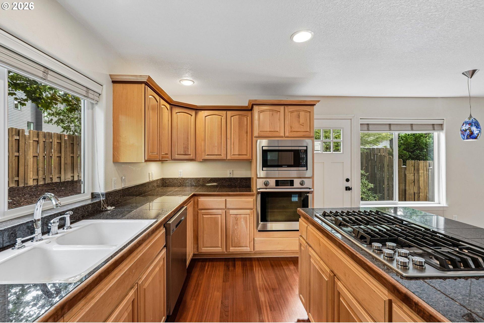 9567 Southwest Spring Crest Drive Portland, OR 97225 - Photo 16 of 46 Gallery Image 16