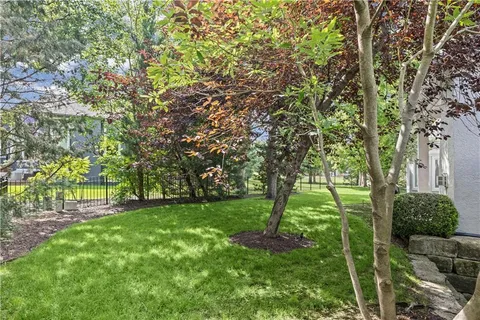 $1,465,000 | 14302 Briar Street, Leawood, KS 66224