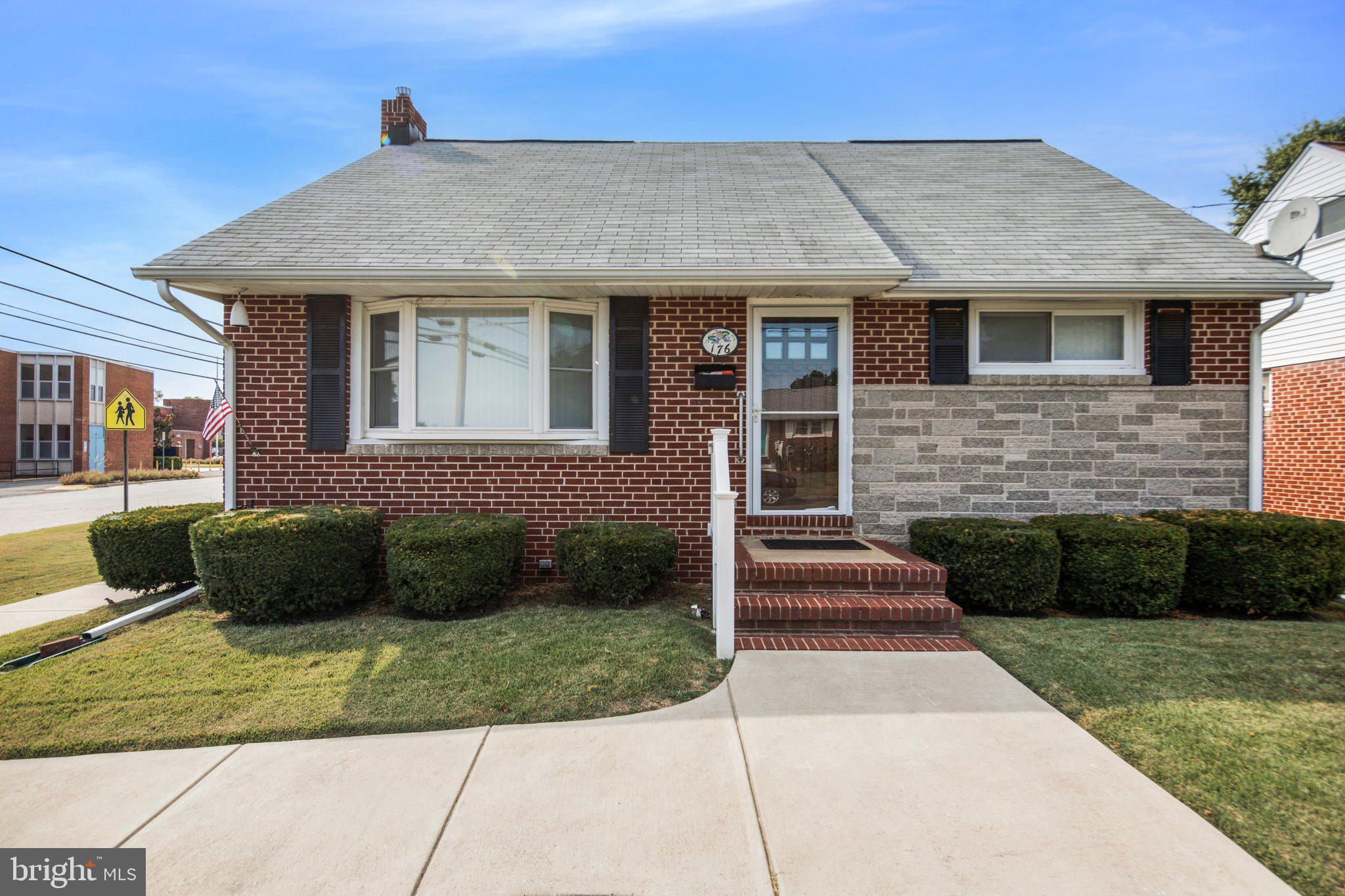 176 Chelsea Road Pasadena, MD 21122 - Photo 1 of 25 Manicured Front Photo