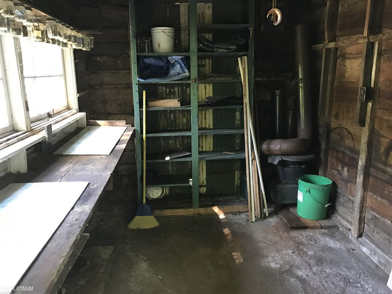 6152 Benoit Road Algonac, MI 48001 - Photo 27 of 31 31332567-26.JPG