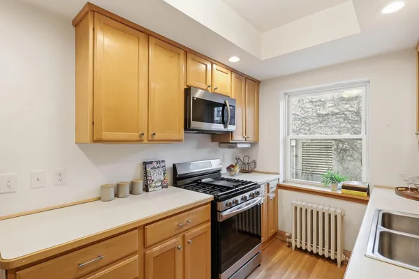 $149,900 | 3136 West Bde Maka Ska Boulevard, Unit 201, Minneapolis, MN 55416