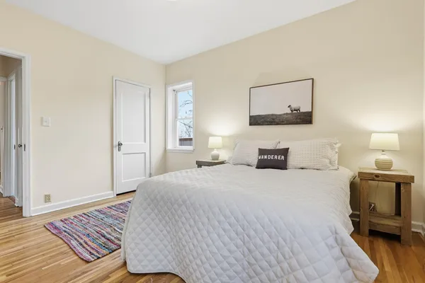 $149,900 | 3136 West Bde Maka Ska Boulevard, Unit 201, Minneapolis, MN 55416