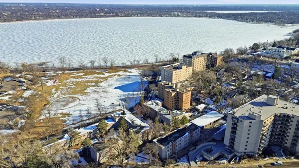 $149,900 | 3136 West Bde Maka Ska Boulevard, Unit 201, Minneapolis, MN 55416