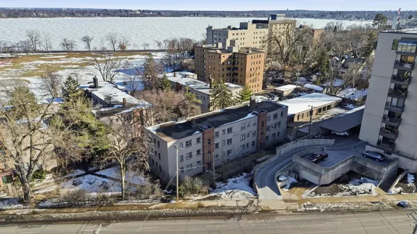 $149,900 | 3136 West Bde Maka Ska Boulevard, Unit 201, Minneapolis, MN 55416