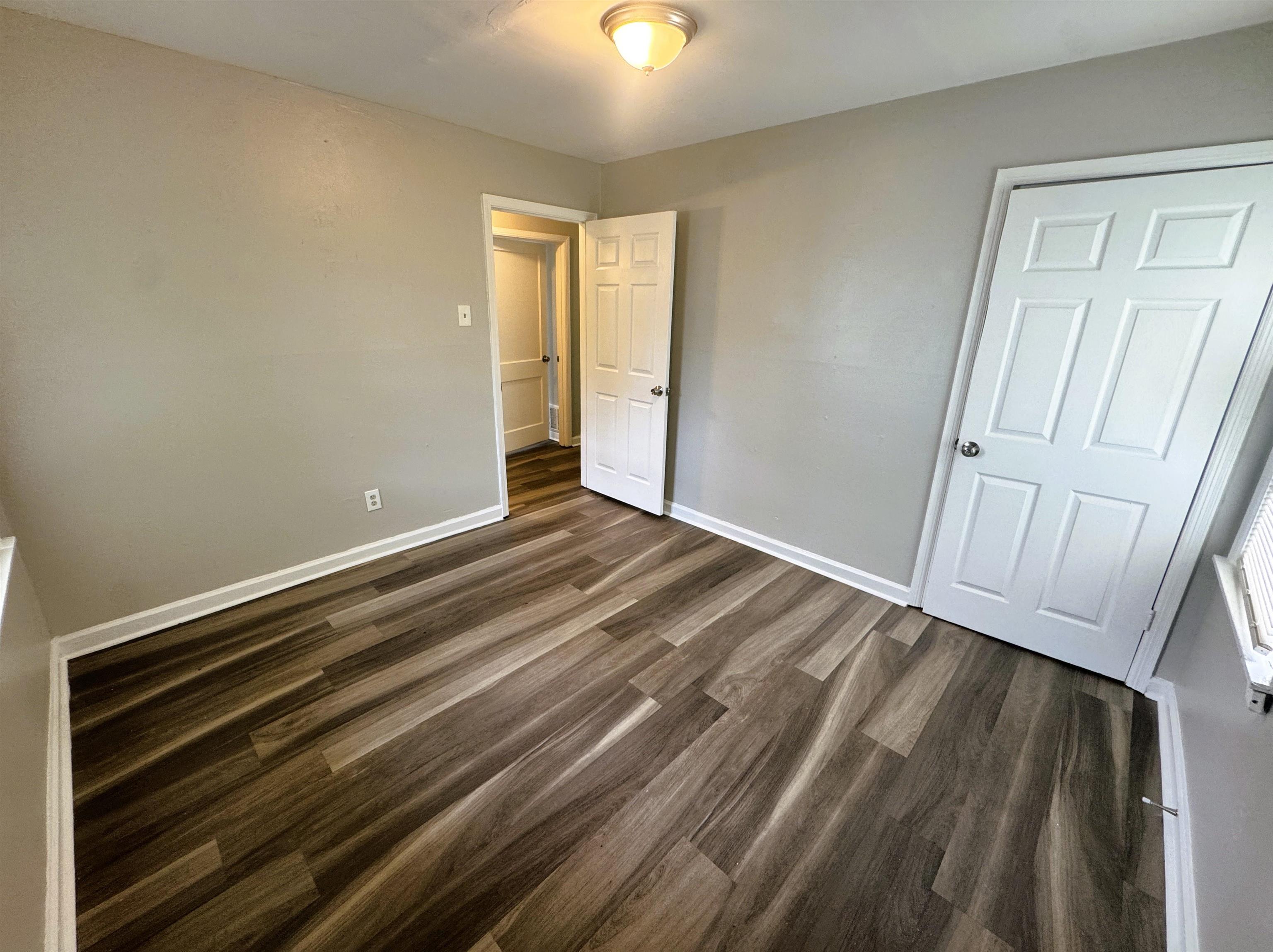 1644 Russwood Road Memphis, TN 38108 - Photo 11 of 16