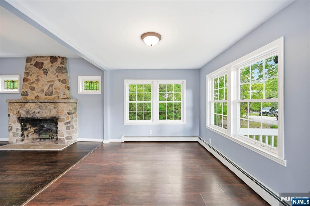 16 Morsemere Road West Milford, NJ 07421 - Photo 7 of 28