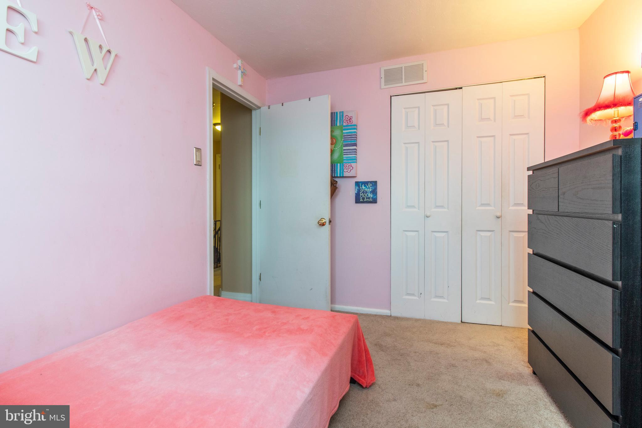 11923 Millbrook Road Philadelphia, PA 19154 - Photo 17 of 29 Gallery Image 17