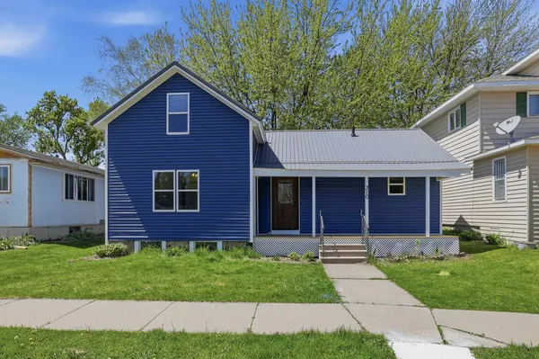 $214,900 | 310 North Maple Avenue, Marshfield, WI 54449