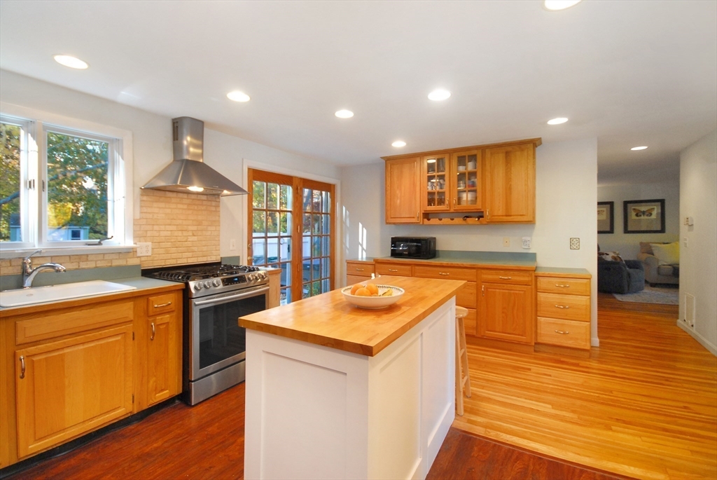 3 Cherokee Road Acton, MA 01720 - Photo 18 of 34 Gallery Image 18