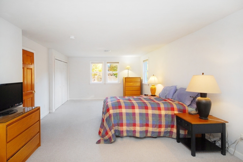 3 Cherokee Road Acton, MA 01720 - Photo 23 of 34 Gallery Image 23