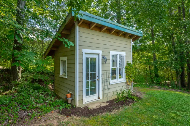 $875,000 | 9542 Legacy Oaks Drive, Ooltewah, TN 37363