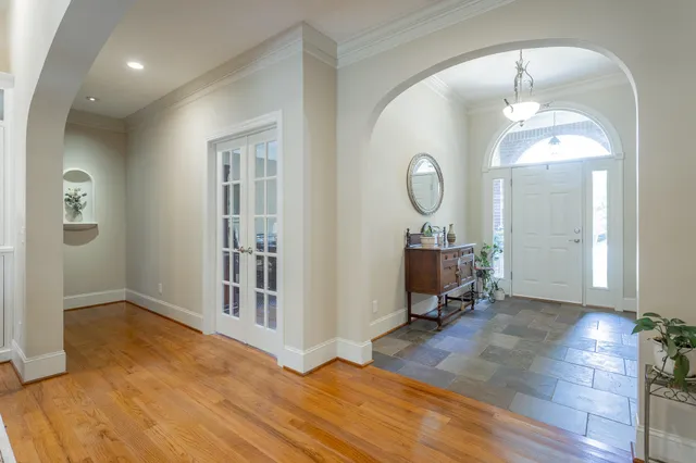 $875,000 | 9542 Legacy Oaks Drive, Ooltewah, TN 37363