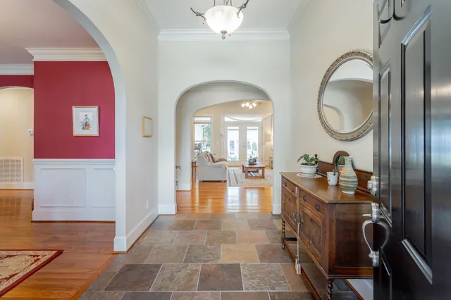 $875,000 | 9542 Legacy Oaks Drive, Ooltewah, TN 37363