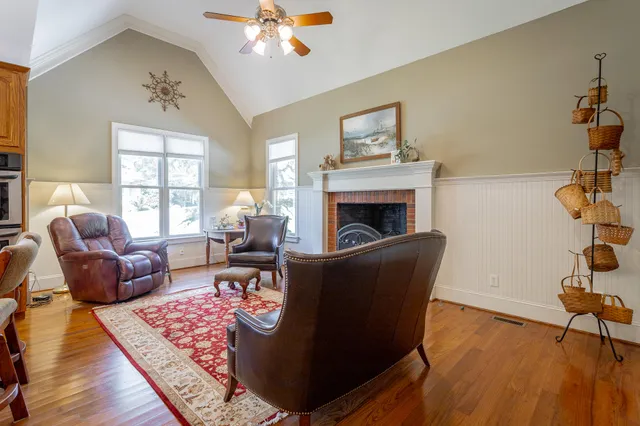 $875,000 | 9542 Legacy Oaks Drive, Ooltewah, TN 37363