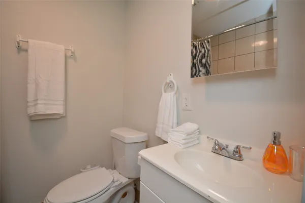 $1,550 | 7124 Avenue F, Unit 2, Houston, TX 77011