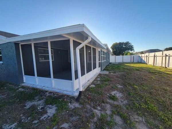 $1,900 | 6935 Alta Vista Street, Port Richey, FL 34668