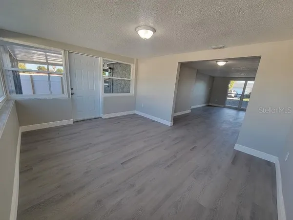 $1,900 | 6935 Alta Vista Street, Port Richey, FL 34668