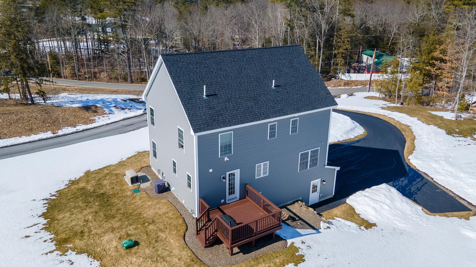 10 French Road Epping, NH 03042 - Photo 31 of 39
