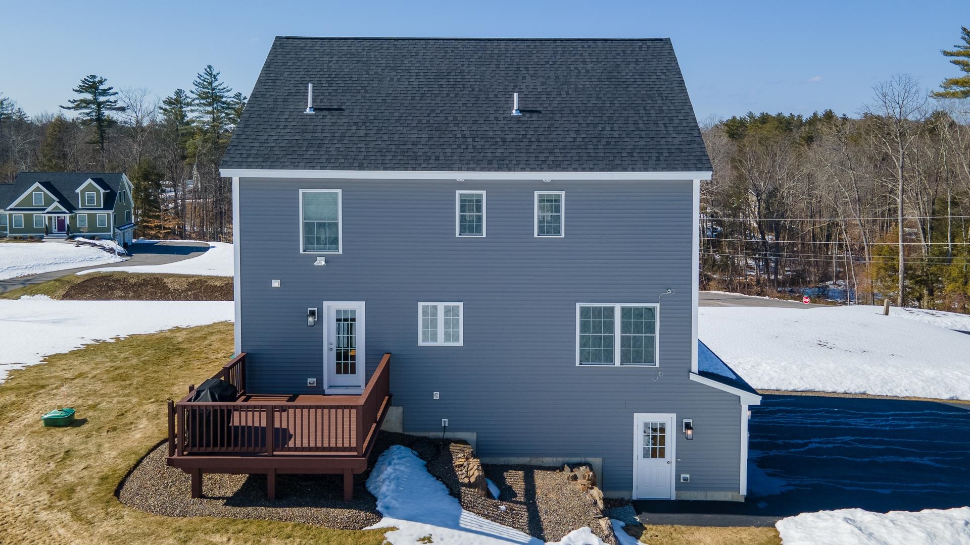 10 French Road Epping, NH 03042 - Photo 32 of 39