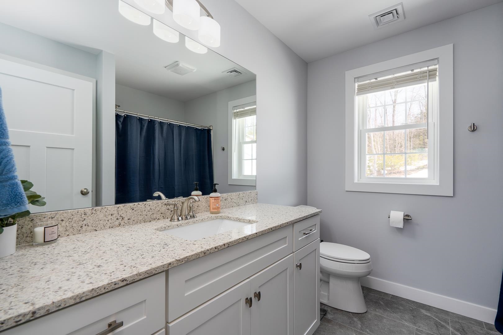 10 French Road Epping, NH 03042 - Photo 6 of 39