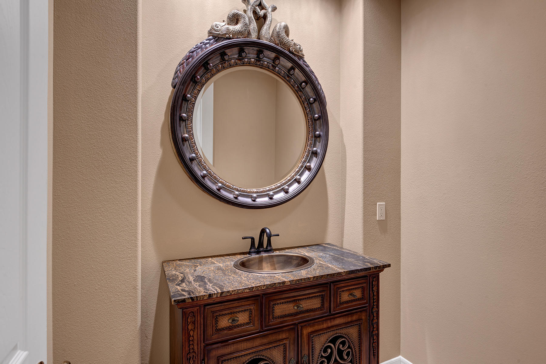 342 Loch Lomond Road Rancho Mirage, CA 92270 - Photo 26 of 35 POWDER ROOM MLS