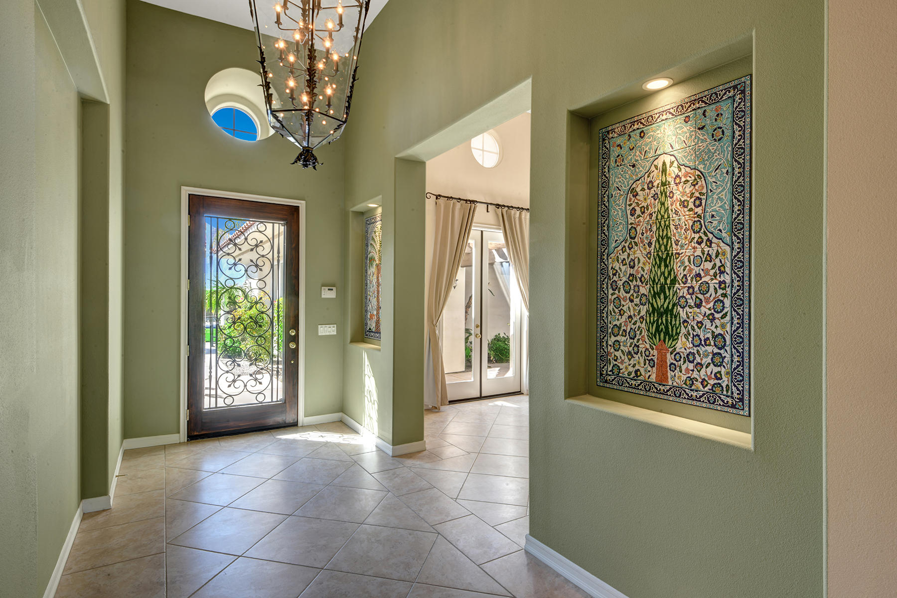 342 Loch Lomond Road Rancho Mirage, CA 92270 - Photo 5 of 35 ENTRY REVERSE DETAIL MLS