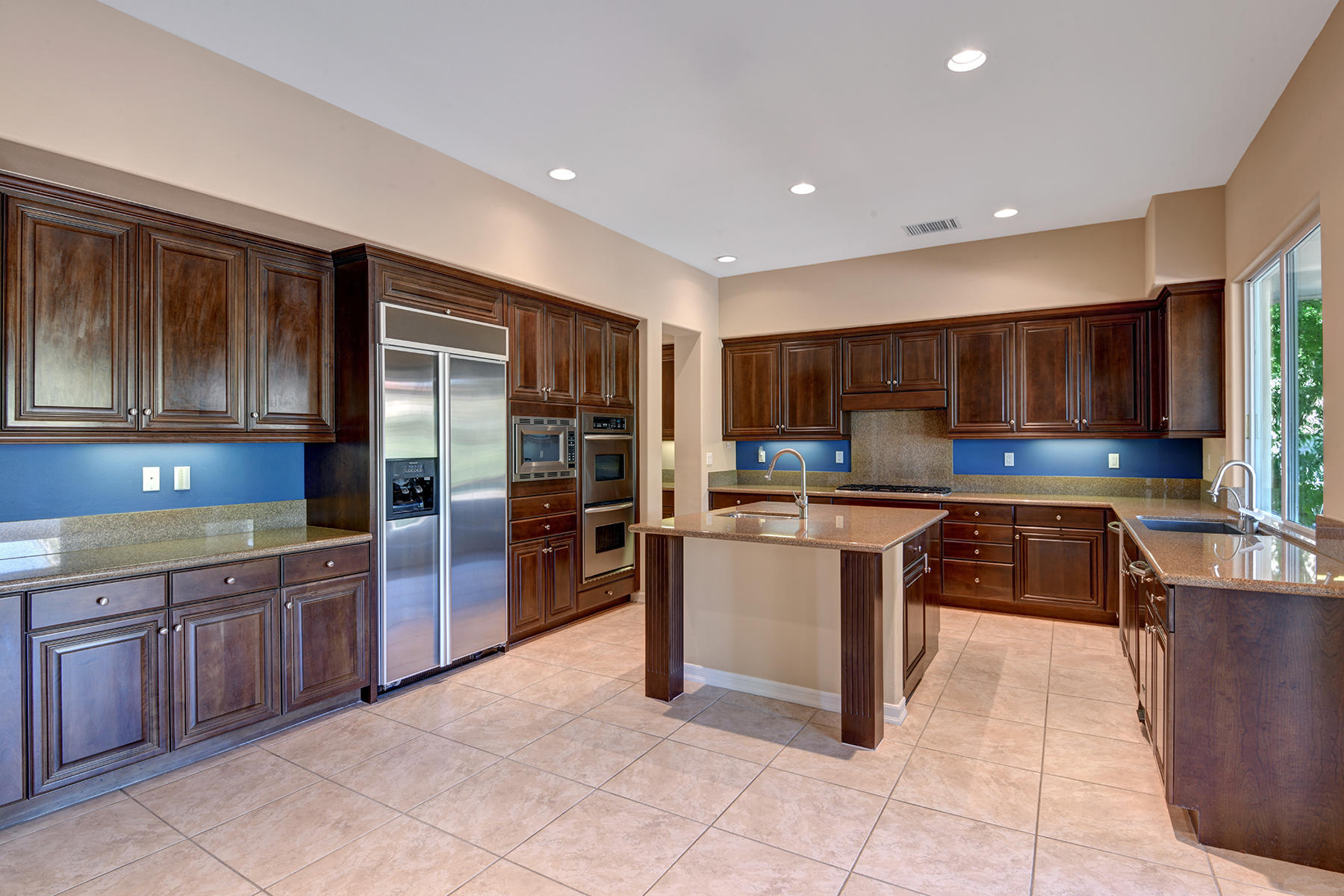 342 Loch Lomond Road Rancho Mirage, CA 92270 - Photo 10 of 35 KITCHEN MLS
