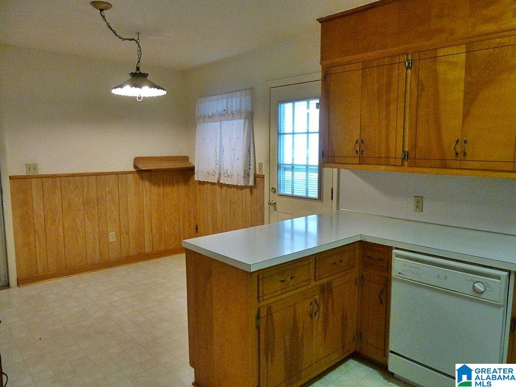444 Harden Road Gardendale, AL 35071 - Photo 5 of 16