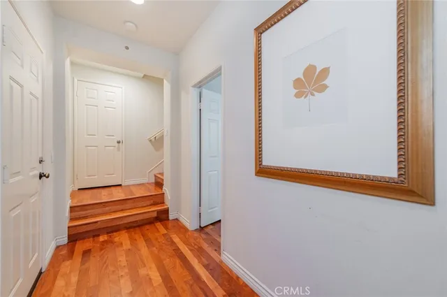 $1,158,000 | 10 Flyers Lane, Tustin, CA 92782