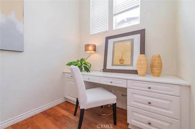 $1,158,000 | 10 Flyers Lane, Tustin, CA 92782