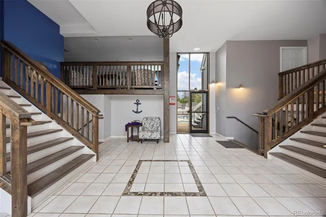 a view of entryway with a front door