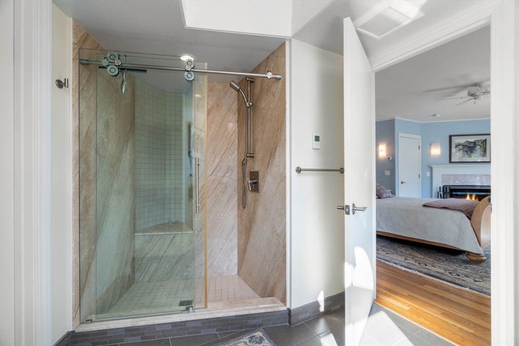 21-23 Marble Road Gloucester, MA 01930 - Photo 15 of 42