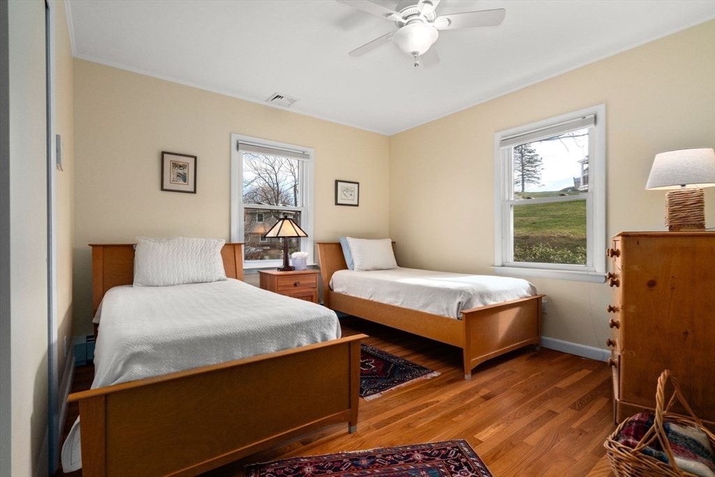 21-23 Marble Road Gloucester, MA 01930 - Photo 17 of 42