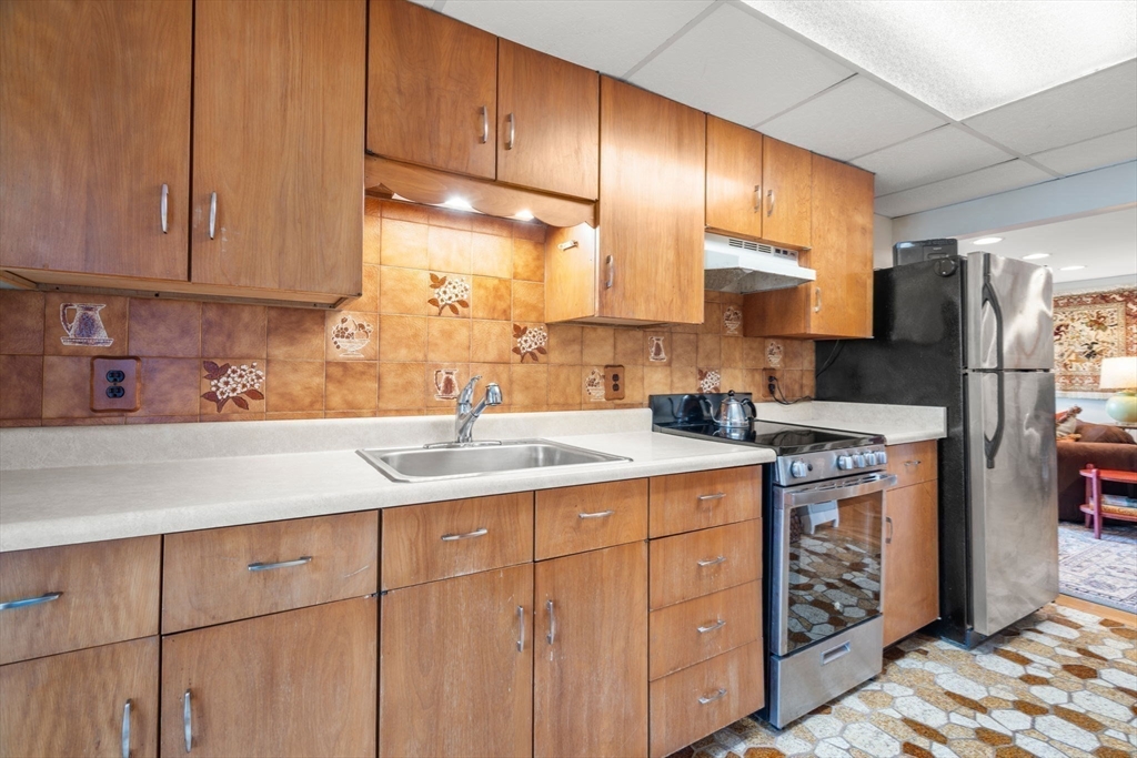 21-23 Marble Road Gloucester, MA 01930 - Photo 26 of 42